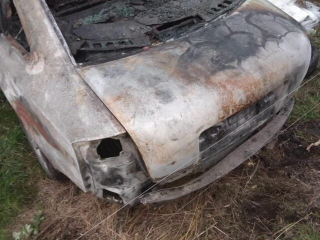 Серый Ауди А6, объемом двигателя 2.4 л и пробегом 250 тыс. км за 2000 $, фото 4 на Automoto.ua