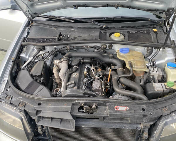 Серый Ауди А6, объемом двигателя 1.9 л и пробегом 420 тыс. км за 5000 $, фото 10 на Automoto.ua