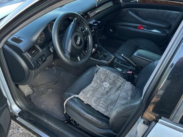 Серый Ауди А6, объемом двигателя 2.5 л и пробегом 250 тыс. км за 1500 $, фото 7 на Automoto.ua