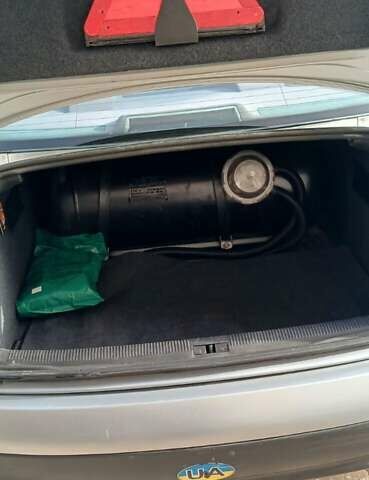 Серый Ауди А6, объемом двигателя 1.78 л и пробегом 325 тыс. км за 4000 $, фото 5 на Automoto.ua