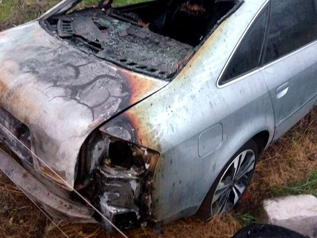 Серый Ауди А6, объемом двигателя 2.5 л и пробегом 150 тыс. км за 2000 $, фото 5 на Automoto.ua