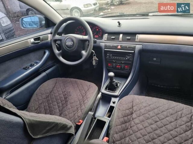 Серый Ауди А6, объемом двигателя 1.78 л и пробегом 348 тыс. км за 3550 $, фото 18 на Automoto.ua