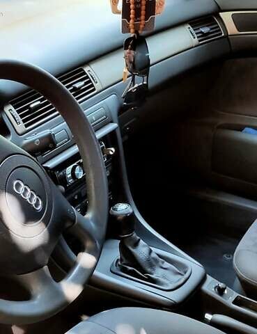 Серый Ауди А6, объемом двигателя 1.8 л и пробегом 360 тыс. км за 4200 $, фото 2 на Automoto.ua