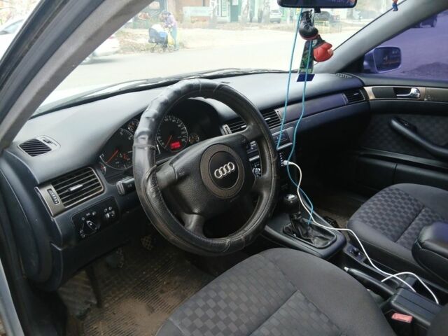 Сірий Ауді А6, об'ємом двигуна 1.8 л та пробігом 250 тис. км за 3500 $, фото 4 на Automoto.ua