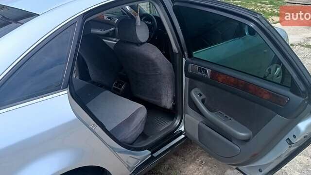 Сірий Ауді А6, об'ємом двигуна 1.8 л та пробігом 303 тис. км за 4400 $, фото 8 на Automoto.ua