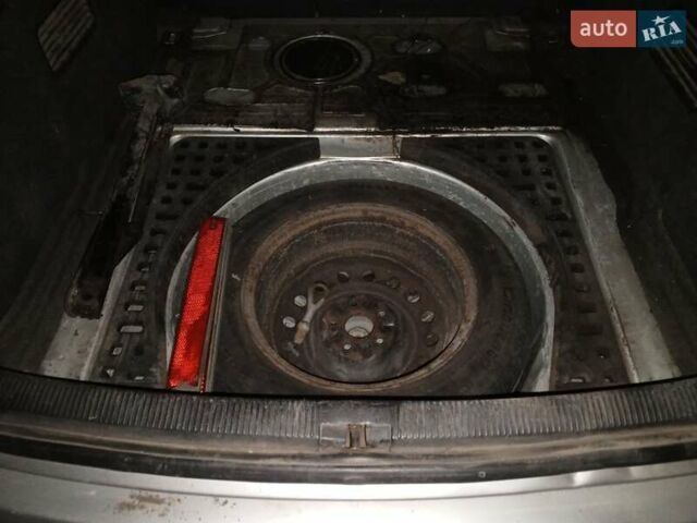 Ауди А6 1999 в Кременчуге на Automoto.ua Серый Ауди А6, объемом двигателя 2.6 л и пробегом 250 тыс. км за 3000 $, фото 14 на Automoto.ua