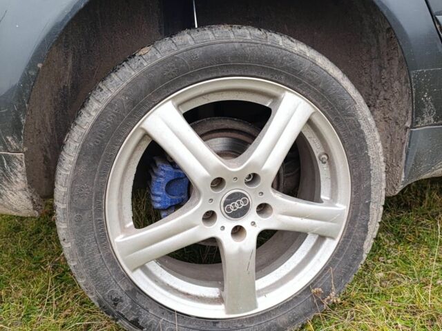 Сірий Ауді А6, об'ємом двигуна 2.5 л та пробігом 335 тис. км за 2367 $, фото 7 на Automoto.ua