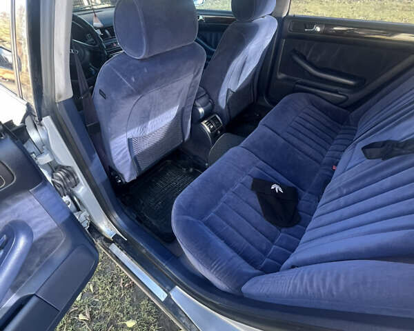 Ауді А6 1999 у Тернополі на Automoto.ua Сірий Ауді А6, об'ємом двигуна 2.4 л та пробігом 403 тис. км за 3999 $, фото 8 на Automoto.ua