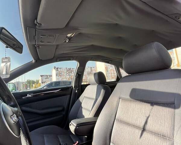 Сірий Ауді А6, об'ємом двигуна 2.4 л та пробігом 360 тис. км за 3300 $, фото 15 на Automoto.ua