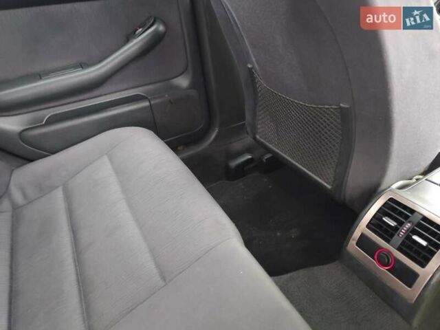 Сірий Ауді А6, об'ємом двигуна 1.8 л та пробігом 212 тис. км за 4777 $, фото 21 на Automoto.ua