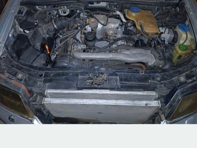 Серый Ауди А6, объемом двигателя 2.5 л и пробегом 250 тыс. км за 2372 $, фото 7 на Automoto.ua