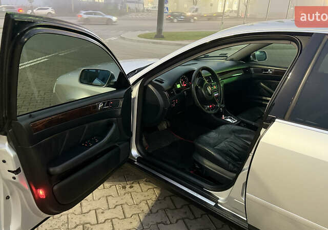 Серый Ауди А6, объемом двигателя 2.5 л и пробегом 350 тыс. км за 4600 $, фото 18 на Automoto.ua