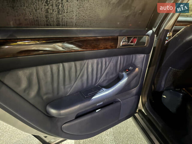 Серый Ауди А6, объемом двигателя 2.5 л и пробегом 250 тыс. км за 3300 $, фото 16 на Automoto.ua