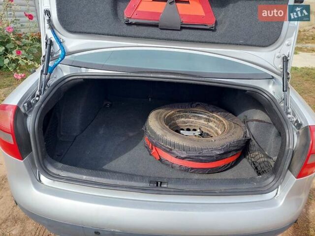 Серый Ауди А6, объемом двигателя 1.78 л и пробегом 400 тыс. км за 3600 $, фото 5 на Automoto.ua