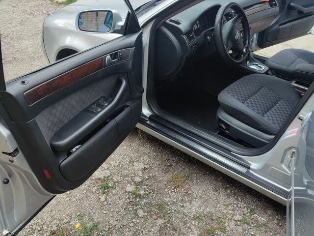 Серый Ауди А6, объемом двигателя 2.4 л и пробегом 400 тыс. км за 3000 $, фото 7 на Automoto.ua