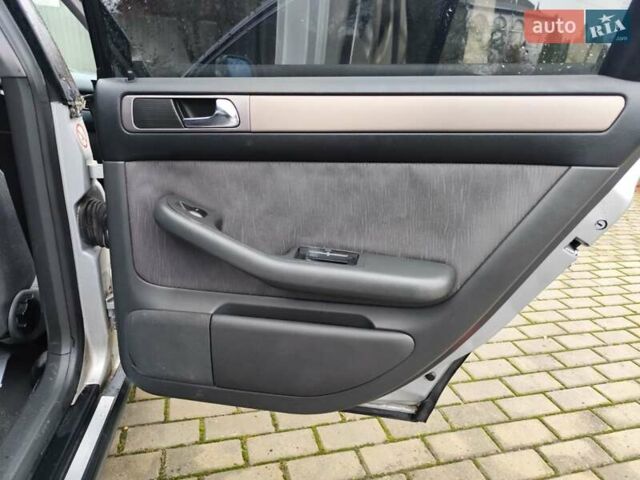 Сірий Ауді А6, об'ємом двигуна 1.8 л та пробігом 212 тис. км за 4777 $, фото 16 на Automoto.ua