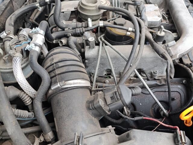 Сірий Ауді А6, об'ємом двигуна 2.5 л та пробігом 335 тис. км за 2367 $, фото 4 на Automoto.ua