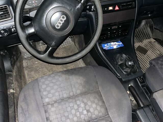 Сірий Ауді А6, об'ємом двигуна 2.5 л та пробігом 300 тис. км за 900 $, фото 5 на Automoto.ua