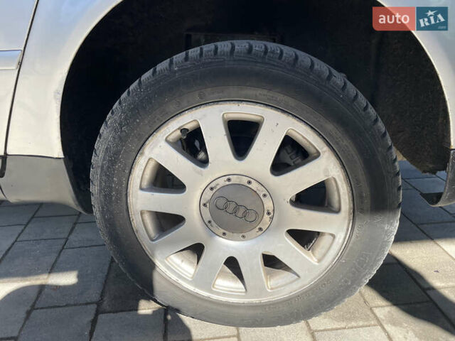Сірий Ауді А6, об'ємом двигуна 2.5 л та пробігом 323 тис. км за 2999 $, фото 13 на Automoto.ua