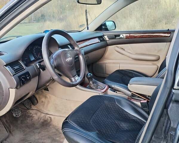 Ауди А6 2000 в Чугуеве на Automoto.ua Серый Ауди А6, объемом двигателя 2.5 л и пробегом 224 тыс. км за 2500 $, фото 5 на Automoto.ua
