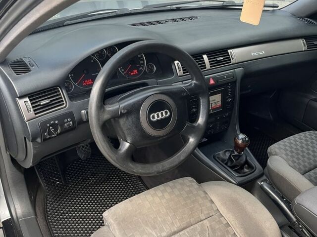 Серый Ауди А6, объемом двигателя 2.5 л и пробегом 305 тыс. км за 5350 $, фото 5 на Automoto.ua