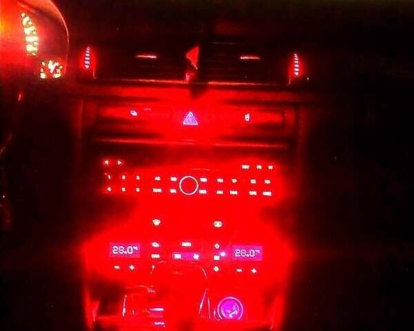 Серый Ауди А6, объемом двигателя 2.5 л и пробегом 365 тыс. км за 5700 $, фото 8 на Automoto.ua