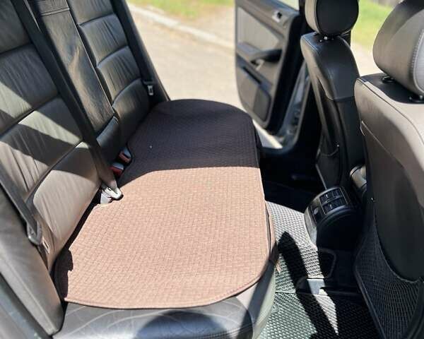 Серый Ауди А6, объемом двигателя 1.8 л и пробегом 260 тыс. км за 5200 $, фото 8 на Automoto.ua