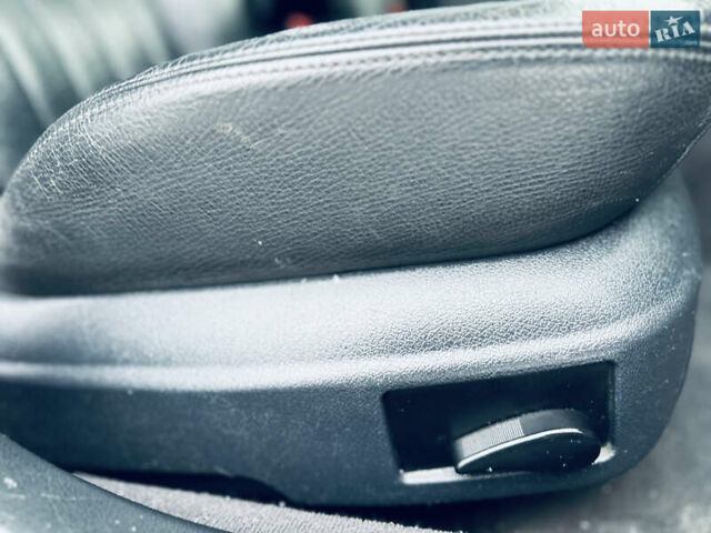 Серый Ауди А6, объемом двигателя 2.5 л и пробегом 294 тыс. км за 3750 $, фото 27 на Automoto.ua