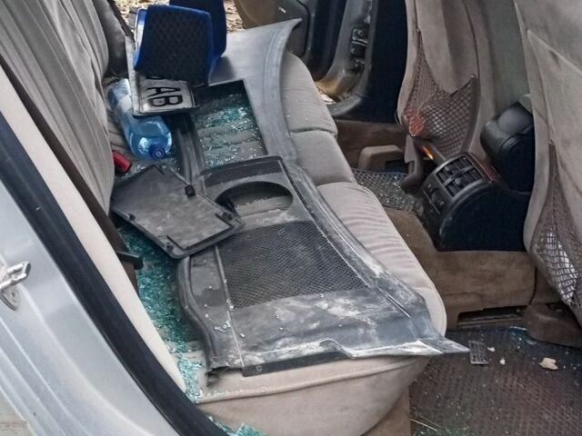 Сірий Ауді А6, об'ємом двигуна 2.8 л та пробігом 400 тис. км за 1900 $, фото 6 на Automoto.ua