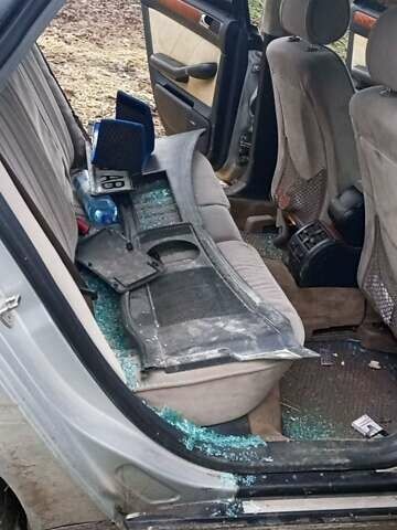 Серый Ауди А6, объемом двигателя 2.8 л и пробегом 380 тыс. км за 1500 $, фото 7 на Automoto.ua