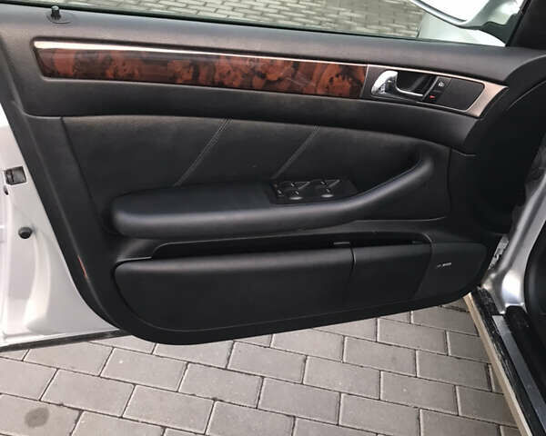 Серый Ауди А6, объемом двигателя 2.5 л и пробегом 329 тыс. км за 2999 $, фото 17 на Automoto.ua