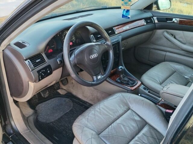 Серый Ауди А6, объемом двигателя 2.5 л и пробегом 223 тыс. км за 2700 $, фото 6 на Automoto.ua