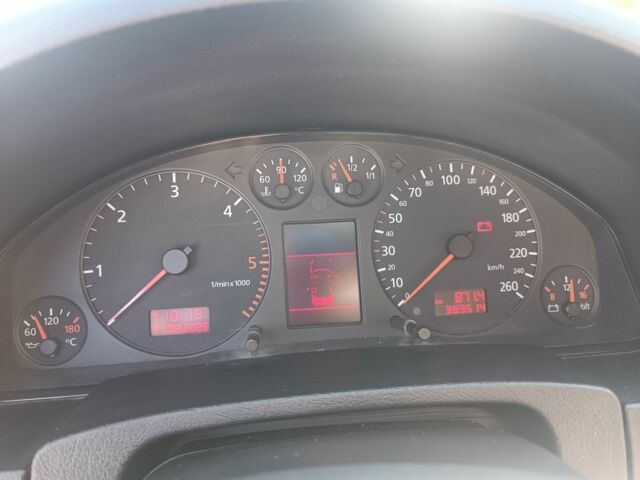 Серый Ауди А6, объемом двигателя 2.5 л и пробегом 383 тыс. км за 3300 $, фото 8 на Automoto.ua