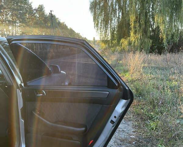 Сірий Ауді А6, об'ємом двигуна 2.4 л та пробігом 400 тис. км за 2700 $, фото 7 на Automoto.ua