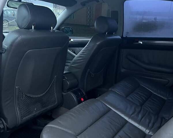 Серый Ауди А6, объемом двигателя 2.5 л и пробегом 372 тыс. км за 3450 $, фото 10 на Automoto.ua