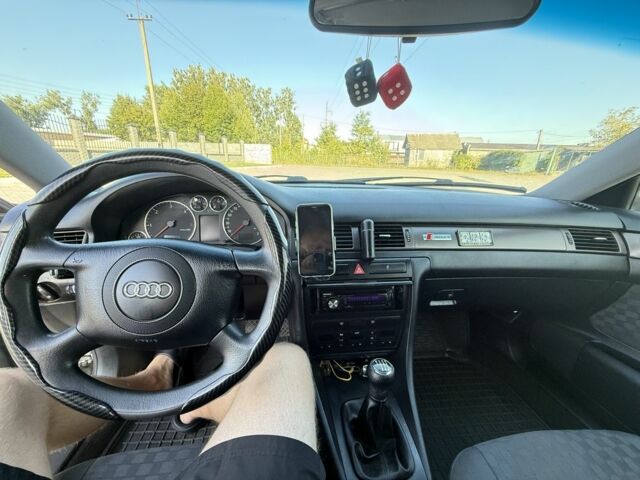 Сірий Ауді А6, об'ємом двигуна 2.5 л та пробігом 368 тис. км за 4400 $, фото 13 на Automoto.ua
