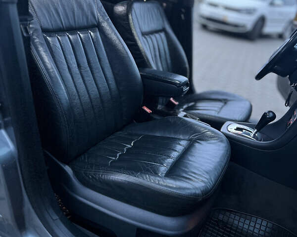 Сірий Ауді А6, об'ємом двигуна 2.4 л та пробігом 290 тис. км за 5850 $, фото 55 на Automoto.ua