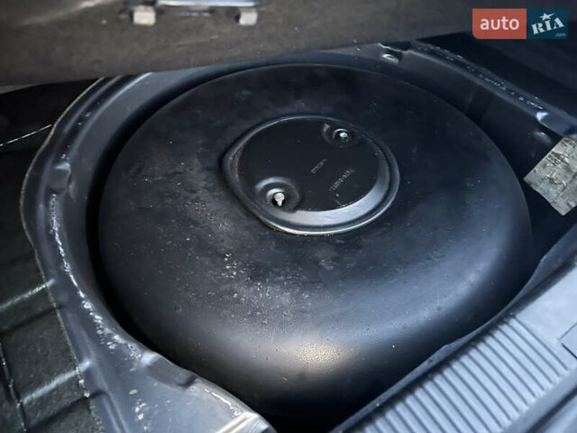 Сірий Ауді А6, об'ємом двигуна 2.4 л та пробігом 290 тис. км за 5850 $, фото 61 на Automoto.ua