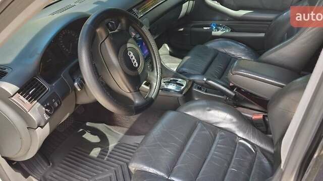 Сірий Ауді А6, об'ємом двигуна 2.5 л та пробігом 303 тис. км за 6084 $, фото 5 на Automoto.ua