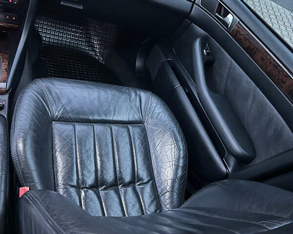 Сірий Ауді А6, об'ємом двигуна 2.4 л та пробігом 290 тис. км за 5850 $, фото 42 на Automoto.ua