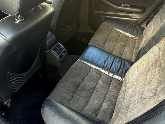 Серый Ауди А6, объемом двигателя 2.5 л и пробегом 400 тыс. км за 3999 $, фото 6 на Automoto.ua