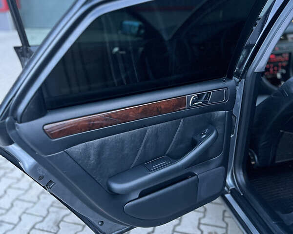 Сірий Ауді А6, об'ємом двигуна 2.4 л та пробігом 290 тис. км за 5850 $, фото 44 на Automoto.ua