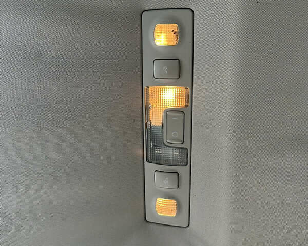 Сірий Ауді А6, об'ємом двигуна 2.98 л та пробігом 234 тис. км за 4600 $, фото 16 на Automoto.ua