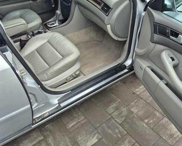 Ауди А6 2002 в Киеве на Automoto.ua Серый Ауди А6, объемом двигателя 3 л и пробегом 226 тыс. км за 5300 $, фото 4 на Automoto.ua