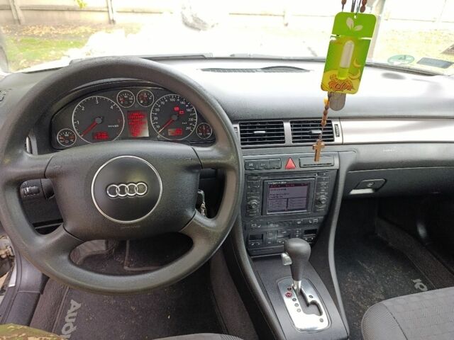 Сірий Ауді А6, об'ємом двигуна 2 л та пробігом 298 тис. км за 2395 $, фото 7 на Automoto.ua