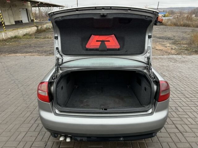 Серый Ауди А6, объемом двигателя 1.9 л и пробегом 320 тыс. км за 3138 $, фото 11 на Automoto.ua