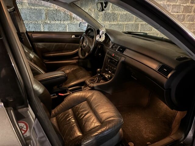 Сірий Ауді А6, об'ємом двигуна 1.9 л та пробігом 390 тис. км за 3150 $, фото 2 на Automoto.ua