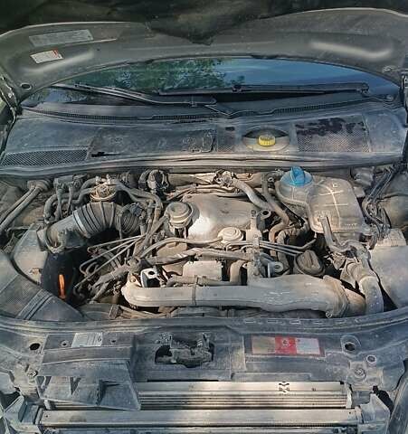 Сірий Ауді А6, об'ємом двигуна 2.5 л та пробігом 280 тис. км за 4500 $, фото 3 на Automoto.ua