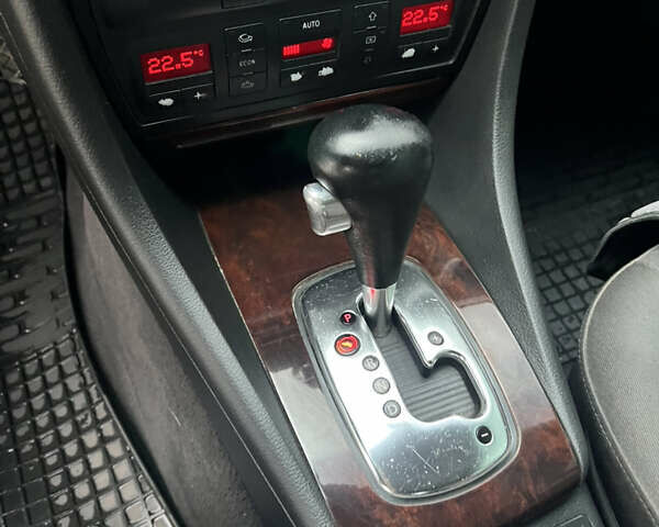 Серый Ауди А6, объемом двигателя 2.5 л и пробегом 250 тыс. км за 3800 $, фото 17 на Automoto.ua