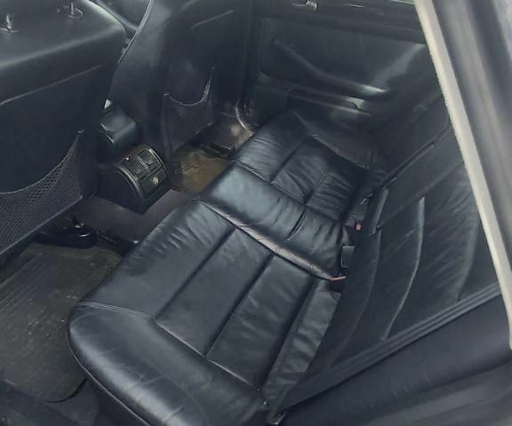 Сірий Ауді А6, об'ємом двигуна 2.5 л та пробігом 252 тис. км за 4200 $, фото 11 на Automoto.ua